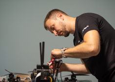 Ukrainian Startup Swarmer Raises Record $15M to Advance AI Systems for Drone Swarms