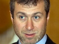 Абрамович избегает журналистов и «тихонечко занимается бизнесом»