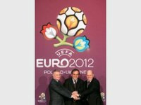 Евро-2012: государство — в убытке. Кто получит дивиденды?
