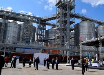 Китайская компания Cofco Corporation запустила в Украине зерновой терминал за $75 млн