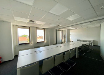 Продажа или аренда офиса 1 555 м2 в БЦ "Европа Плаза" в Киеве, ул. Саксаганского 120