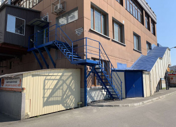 Sale of real estate for a rental business in Kyiv