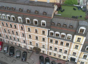 Торгово-офисный центр в Киеве на Подоле