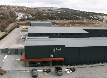 Продаж виробничо-складського комплексу 3458 м² біля м. Чернівці