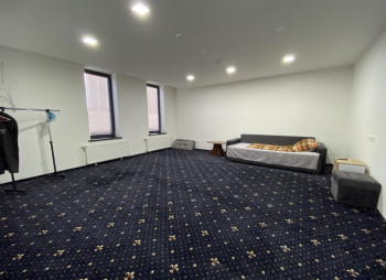 Продаж виробничо-складського комплексу 3458 м² біля м. Чернівці