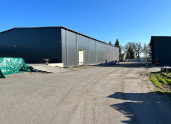 Продаж промислово-складських приміщень з офісом 2900 м2 та ділянкою 1,9 га, Хмельницька область, Богданівці