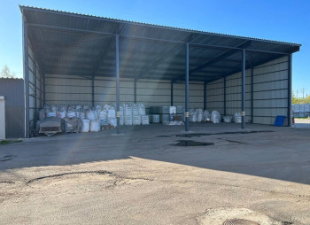 Продаж промислово-складських приміщень з офісом 2900 м2 та ділянкою 1,9 га, Хмельницька область, Богданівці