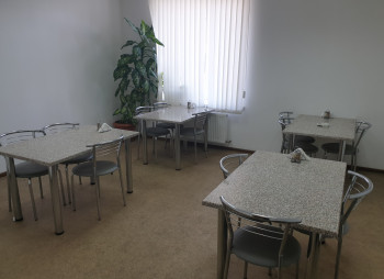 Продажа складов и производственных помещений с офисом 4056 м2 и участком 2,2 га, г. Одесса