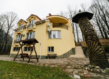 Hotel at resort Shayan