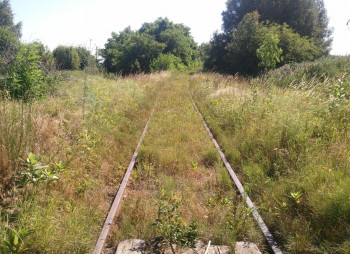 Land plot for elevator or logistics complex