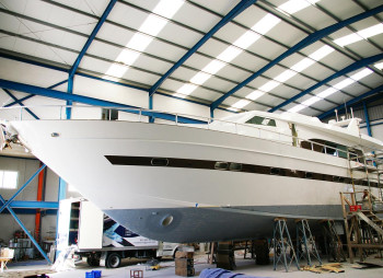 Продажа верфи по ремонту и техническому обслуживанию яхт в Аликанте (Испания)