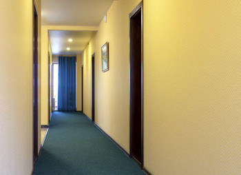 Roksolana hotel in Zaliznyi Port (Zhelezny Port)