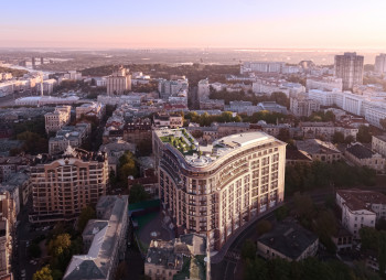 Commercial real estate in a luxury new house in Bessarabka part of Kyiv