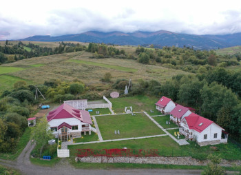 Продаж готельного комплексу Кантрі-клуб «Тиша» в Карпатах