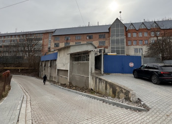 Продаж виробничо-промислового комплексу 10 000 м2 на Львівщині