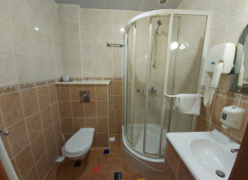 Продажа отеля категории 3 звезды во Львове