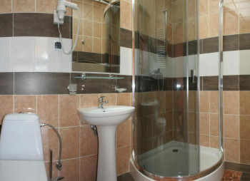 Продажа четырехэтажного коттеджа в Славско, Львовская область