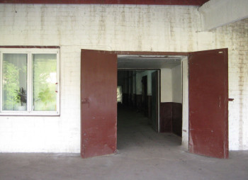 Продаж складської бази 2000 м2 в Дніпропетровській області, Верхньодніпровськ