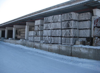 Продаж складської бази 2000 м2 в Дніпропетровській області, Верхньодніпровськ