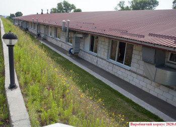 Продаж виробничо-складського комплексу 4 600 м2, 2.65 га + бізнес (вироби з акрилу) в Київській області