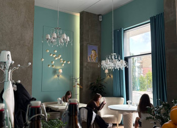 Продаж кав’ярні Secret Garden у центрі Києва 