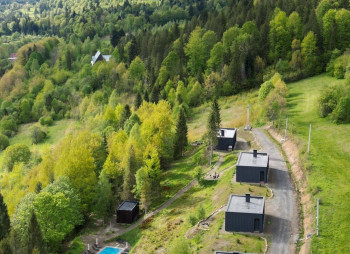 Продажа горного комплекса отдыха с действующим арендным бизнесом в Карпатах