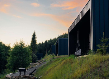 Продажа горного комплекса отдыха с действующим арендным бизнесом в Карпатах