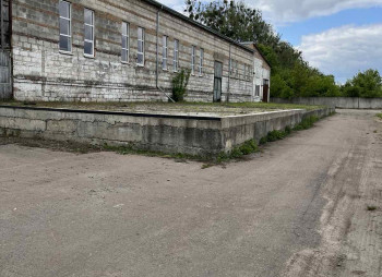 Продаж виробничо-складського приміщення 1961 м2 у Львівській області