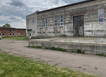 Продаж виробничо-складського приміщення 1961 м2 у Львівській області