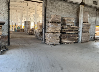 Продаж виробничо-складського приміщення 1961 м2 у Львівській області