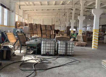 Продаж виробничо-складського приміщення 1961 м2 у Львівській області