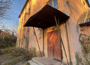 Продажа трёхэтажного здания 783 м² в г. Пустомыты — 8 км от Львова