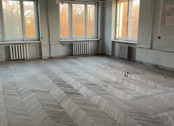 Продажа трёхэтажного здания 783 м² в г. Пустомыты — 8 км от Львова