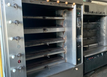 Property Complex of 1,540 m² with 0.25 ha Land Plot in Zolochiv, Lviv Region for Sale 