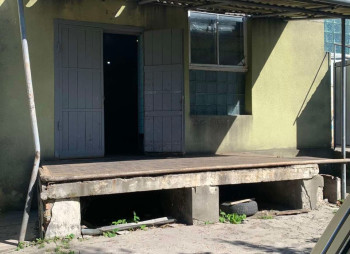 Property Complex of 1,540 m² with 0.25 ha Land Plot in Zolochiv, Lviv Region for Sale 