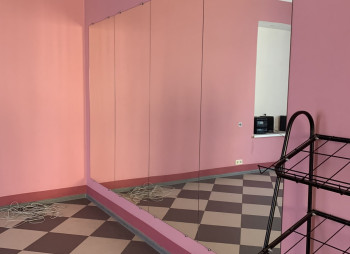 Property Complex of 1,540 m² with 0.25 ha Land Plot in Zolochiv, Lviv Region for Sale 