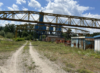 Продажа промышленно-складского здания 3500 м² и участка 5 га возле Белой Церкви