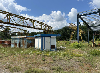 Продажа промышленно-складского здания 3500 м² и участка 5 га возле Белой Церкви