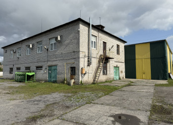 Продажа производственного комплекса 4320 м2 и 2 га в Житомирской области, г. Чуднов