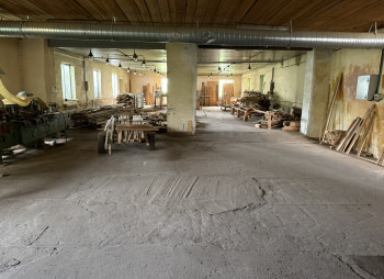 Продажа производственного комплекса 4320 м2 и 2 га в Житомирской области, г. Чуднов