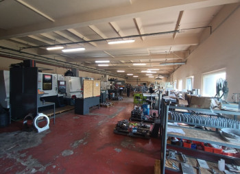 Продажа промышленного комплекса 23 550 м² с производством строительных материалов в г. Кременчуг