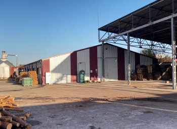 Продажа производственного комплекса 2 200 м² и 0,64 га в Волынской области