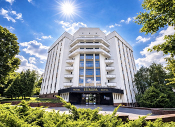 Продажа гостинично-жилого комплекса 7 678 м² в центре г. Кропивницкий