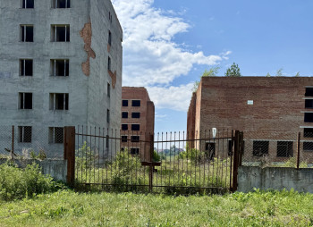 Продаж обʼєкту незавершеного будівництва (комплекс професійно-технічного училища) в Рівненській області