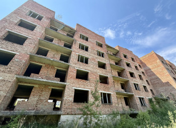 Продаж обʼєкту незавершеного будівництва (комплекс професійно-технічного училища) в Рівненській області