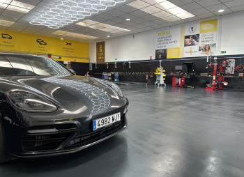 Продажа действующего автосервиса в Алтее, Испания