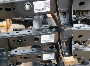 Інвестиції у високотехнологічний пікап для оборони та безпеки