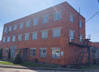 Продаж універсального промислово-складського комплексу 5000 м2 у Львівській області