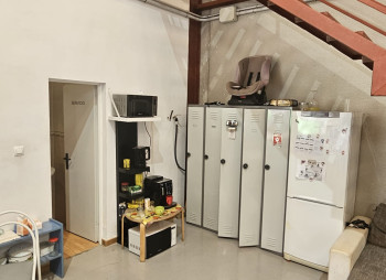 Продажа производства металлопластиковых и алюминиевых окон в Испании