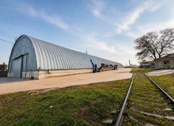 Продаж зернового складу на 15 000 тонн із ж/д колією за 1,5 км від порту Ізмаїл